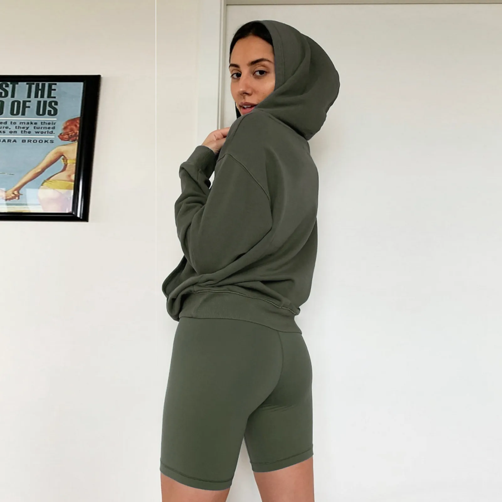 
New fashion casual soild color loose sweater shorts sports set women two piece short set 
