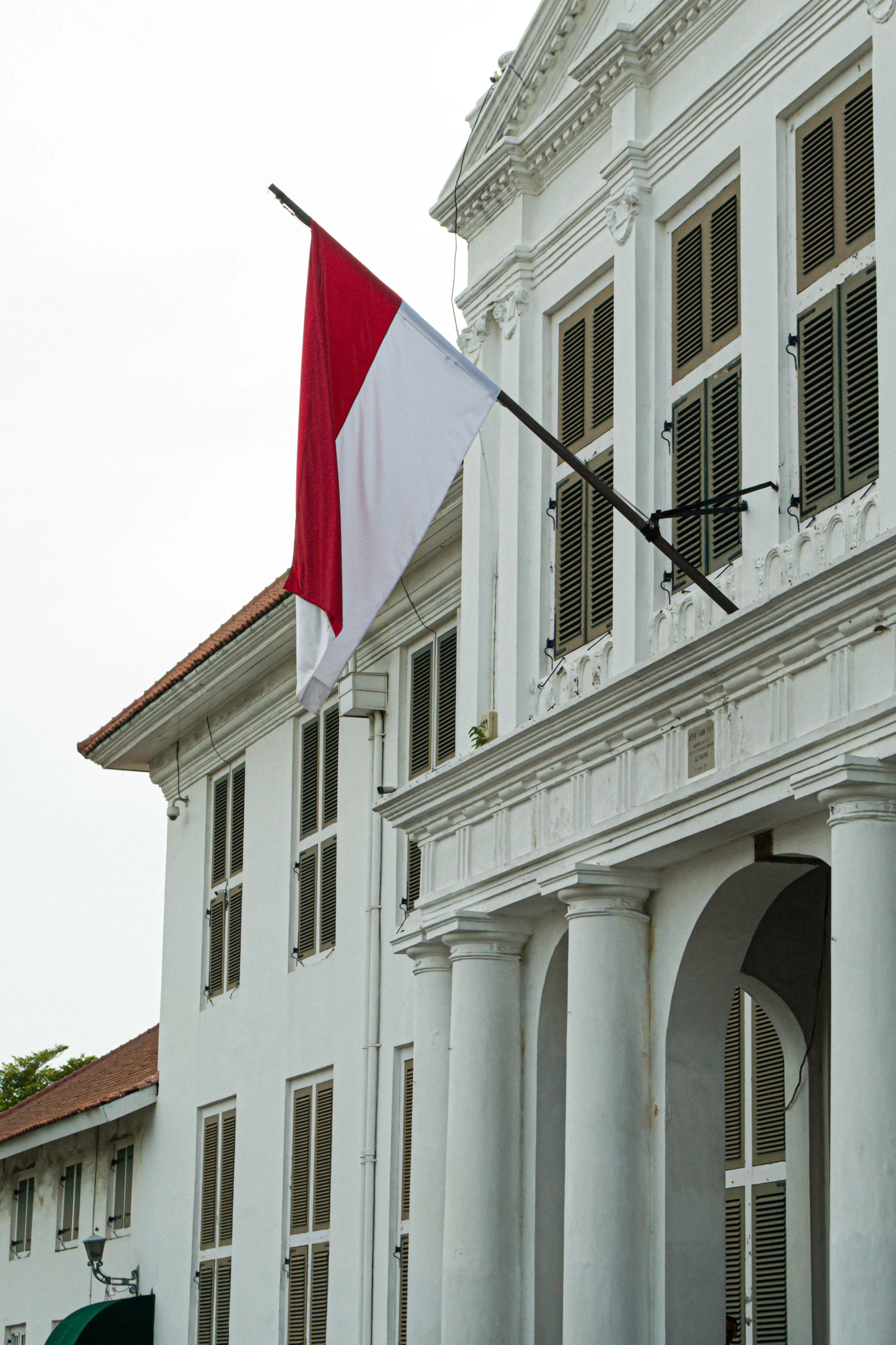 Good Quality Double Sided Polyester Red White Marking Pole Indonesia Flag