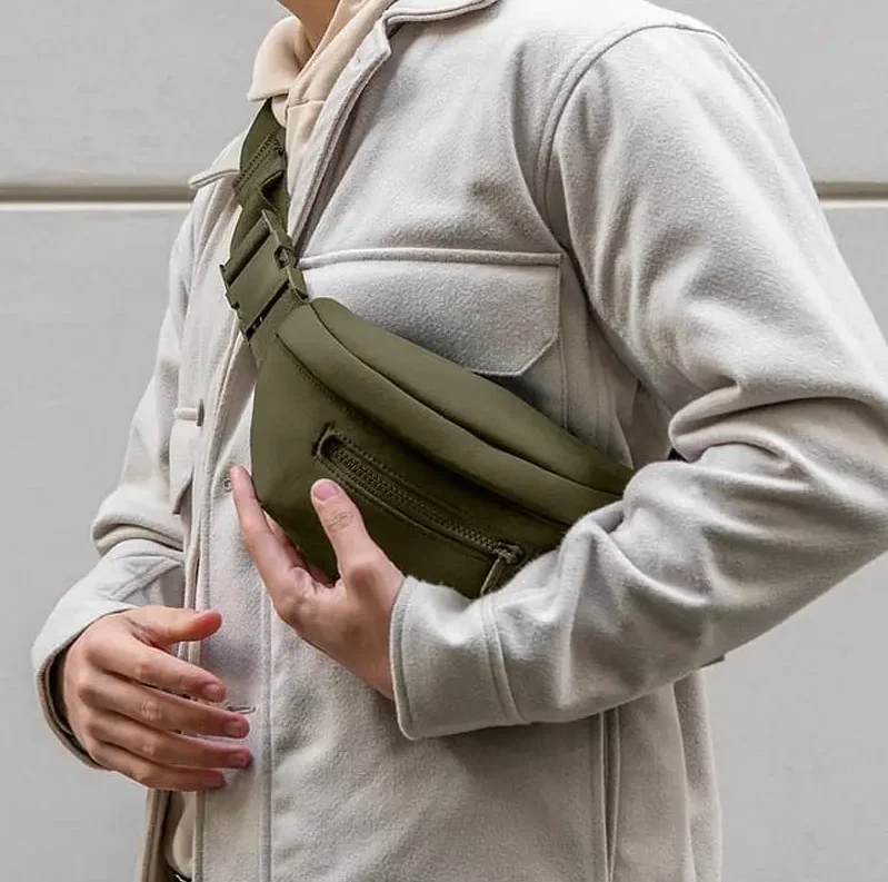 Custom Logo Solid Color Fashion Adjustable Belt Women Neoprene Chest Waist Bum Bag Soft Fanny Pack for men