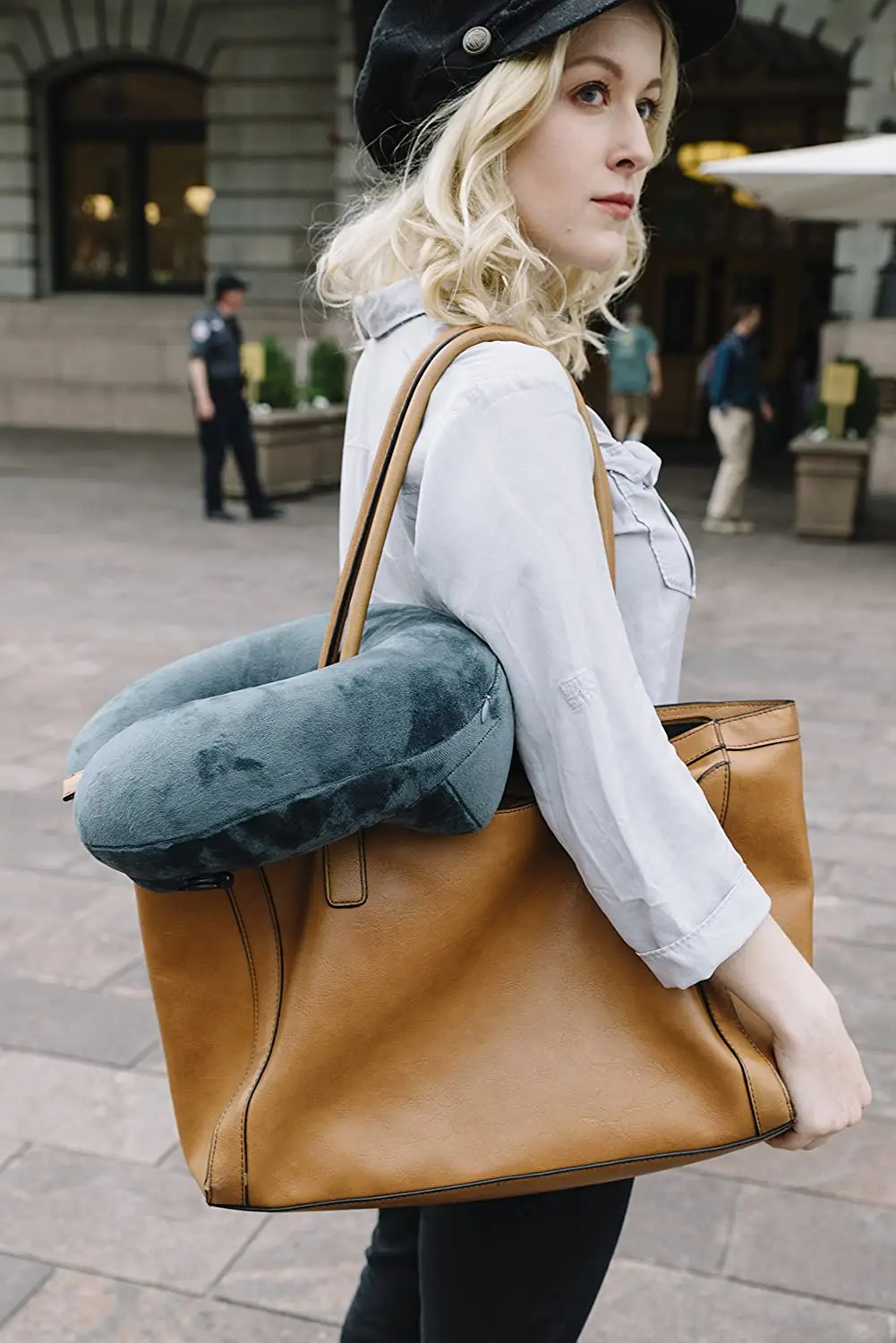 Inflatable U-shaped travel pillow portable neck protection pillow travel inflatable health Neck Pillow