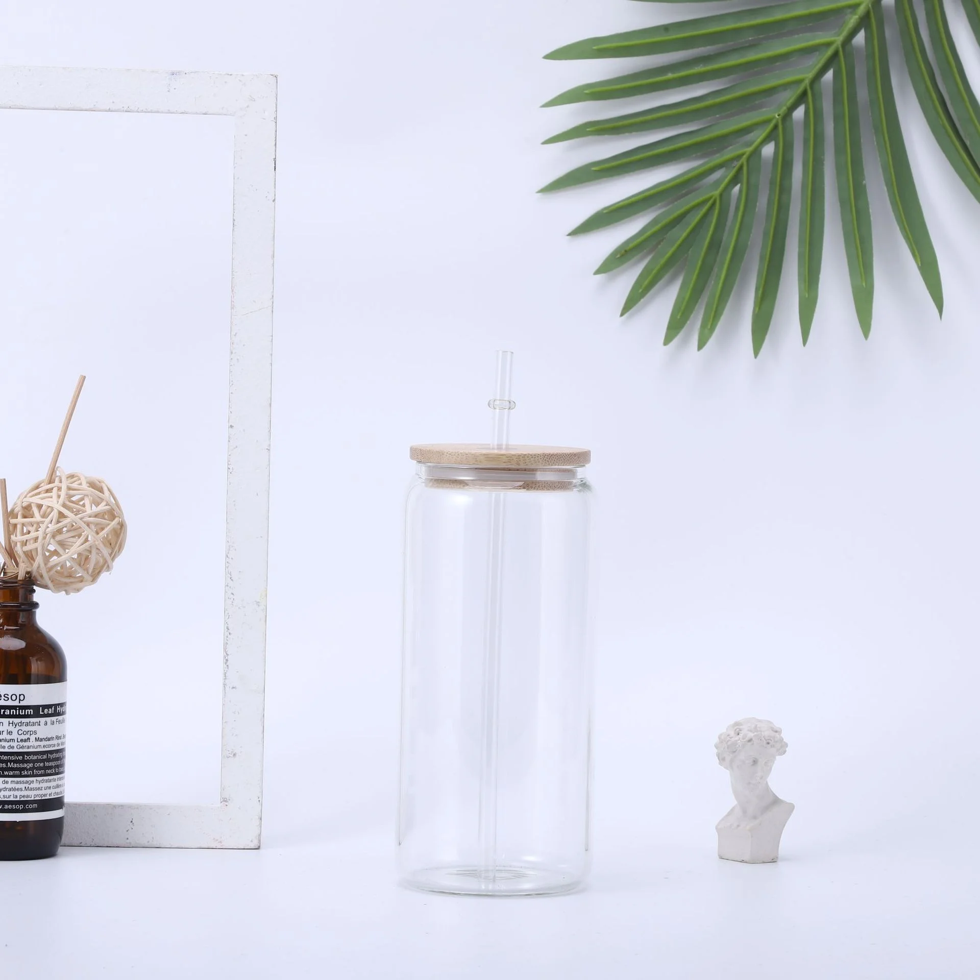 China manufacturer factory price glass coffee cup with straw glass cup with bamboo lid