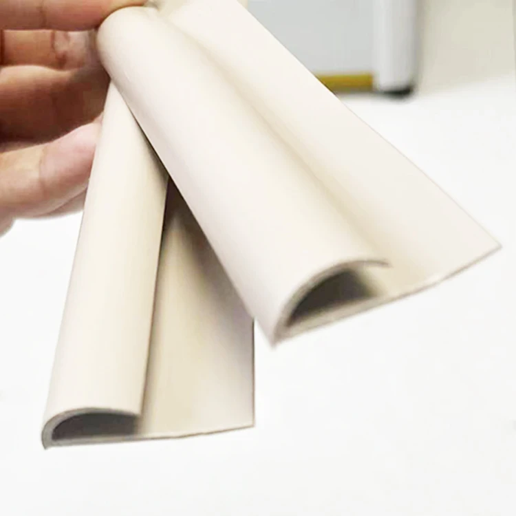 Plastic Floor Carpet Edge Pressing Strip P-shaped PVC UPPER Wall Edge Closing Strip
