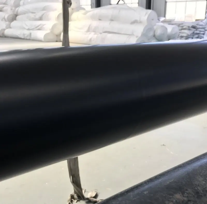 Three layers co-extrusion HDPE Geomembrane liner-middle signal layer white color for installation detecting damage