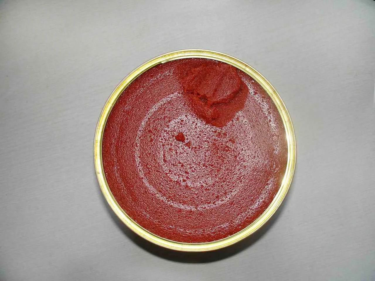 Wholesale Canned Tomato Paste 28%-30% Concentrated 400g