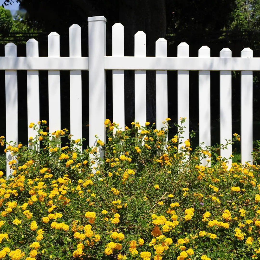 4*8 white vinyl picket fence, white PVC decorative garden fence ,pvc plastic fence