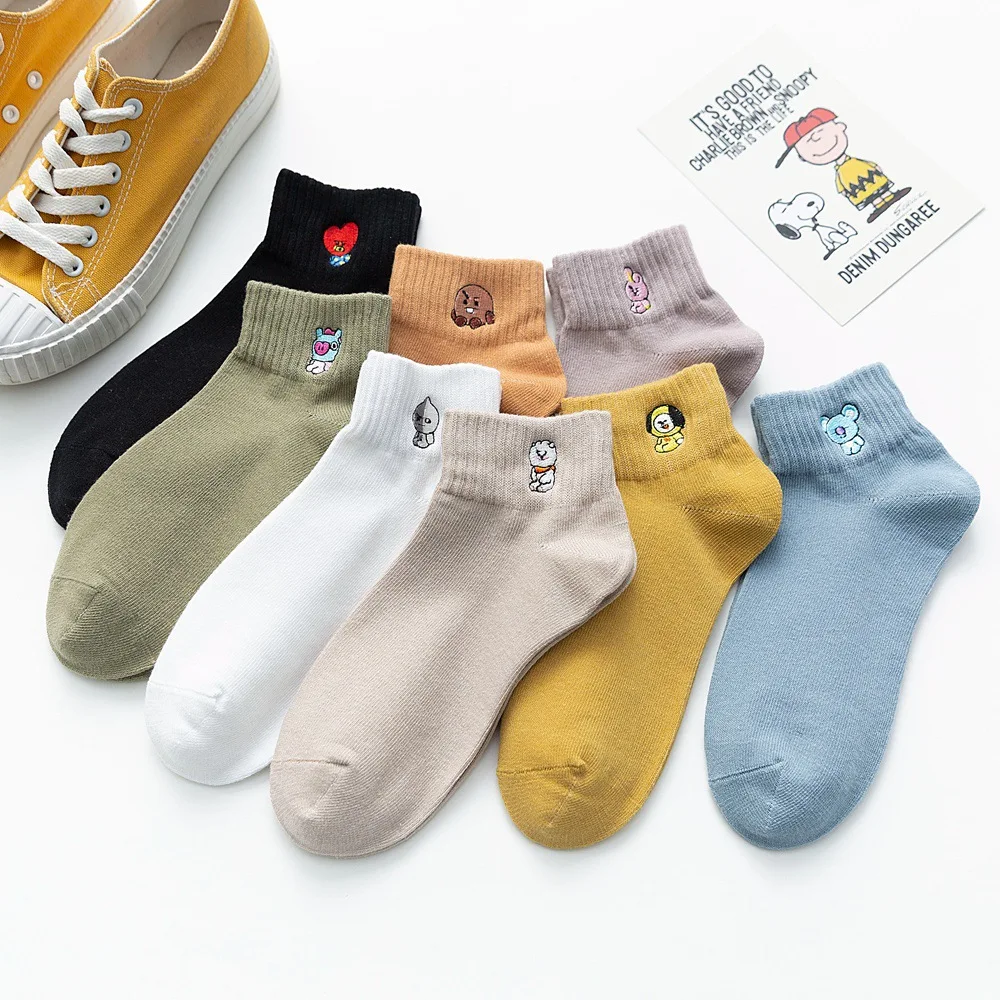 
Spring and summer new Korean Harajuku cute stealth ship Japanese kawaii pink non-slip low waist ankle bts socks 