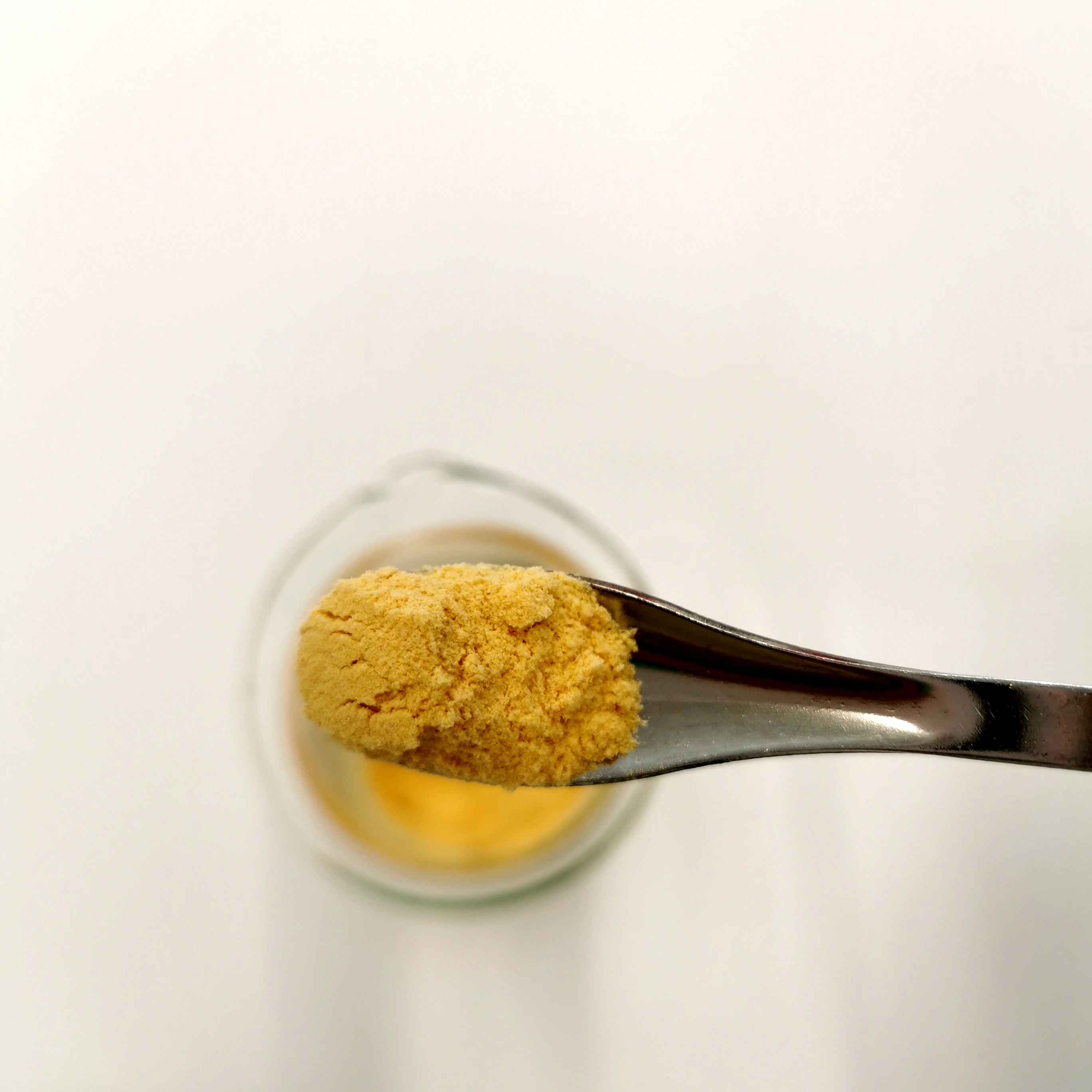 
100% Natural Water Soluble bulk Nano curcumin 95% extract powder 
