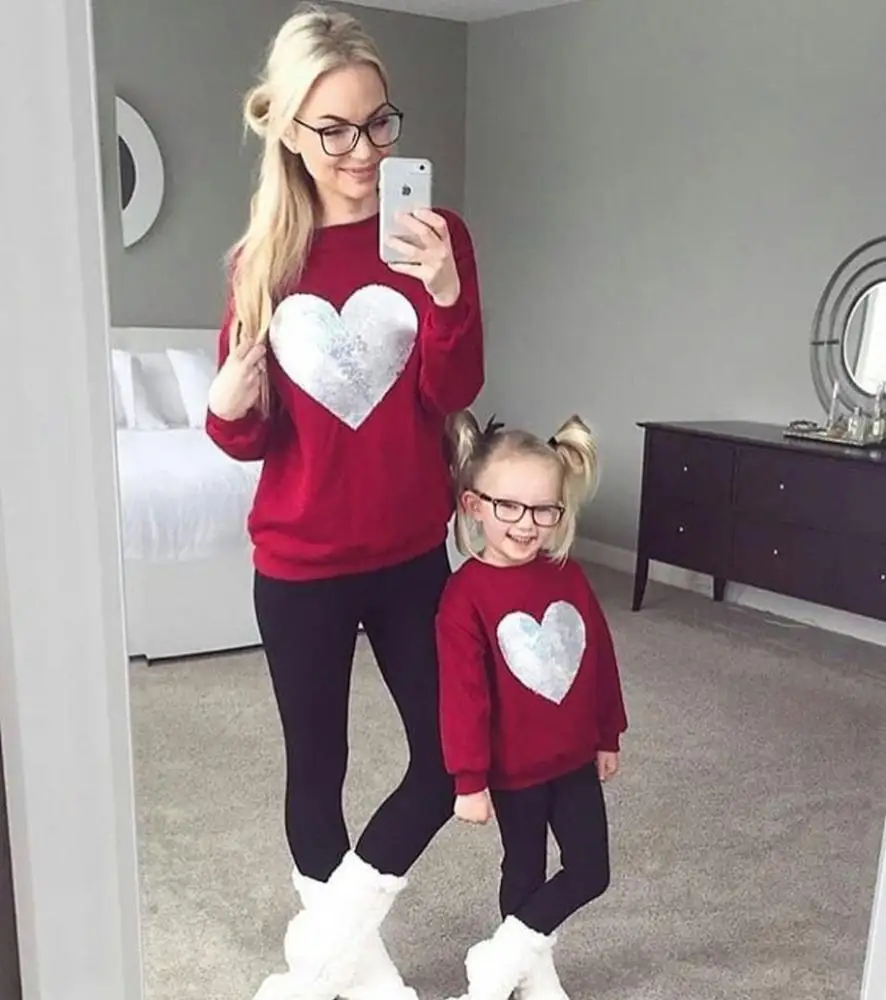 
Mommy And Me Outfits Spring And Autumn Cotton Family Matching Clothing Long Sleeve Red Heart Tops 