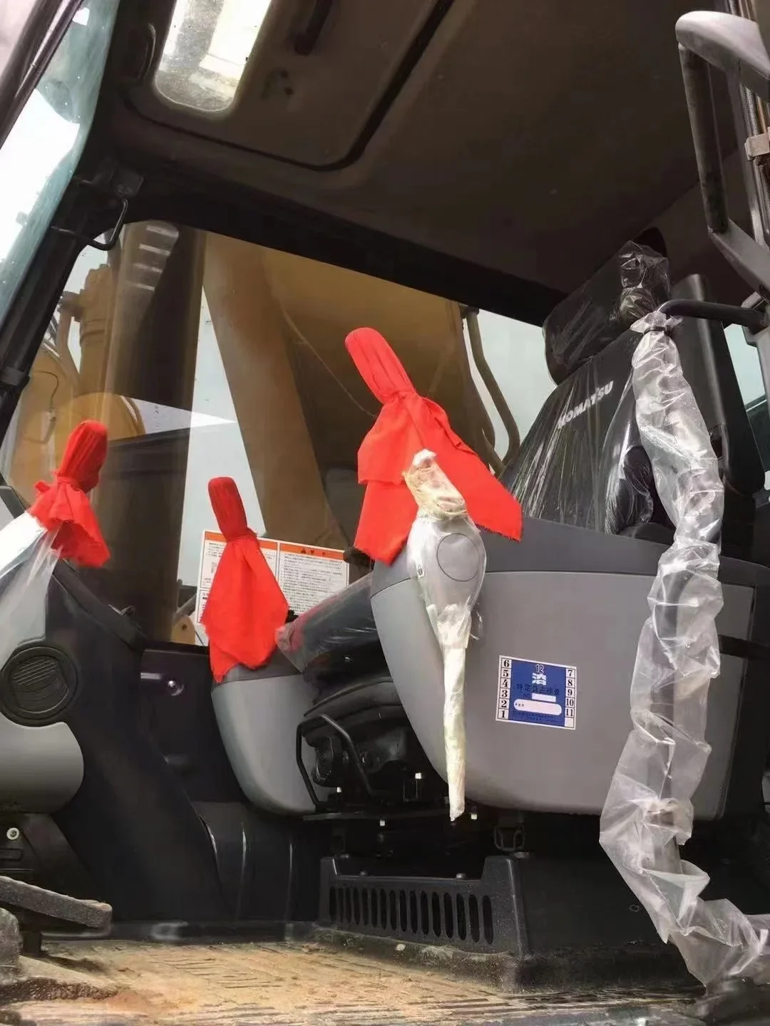 Good Quality Japan Used Crawler mini excavator prices Dry Artifact Komatsu PC 210 240 300 450 220 200