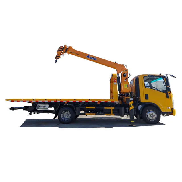 Isuzu 4X2 ton road Emergency Recovery rescue truck trailer 6 ton hydraulic boom crane flatbed trailer crane