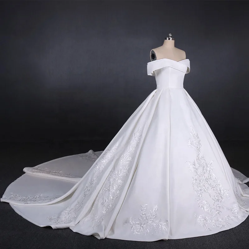 New White Simple French Satin Wedding Dress Bridal Lace Lace-up One-line Shoulder Dress Heben-style satin Wedding Dress