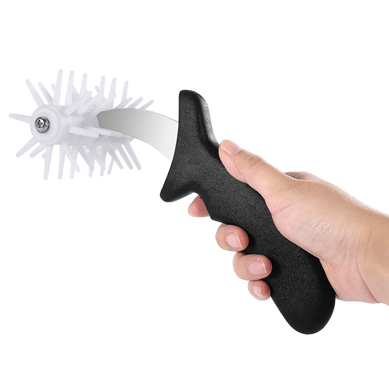 Manjia Baking Kitchen Plastic Pizza Needle Roller ABS Material Tool Hole Puncher for Pizza Crust or Pastry Dough