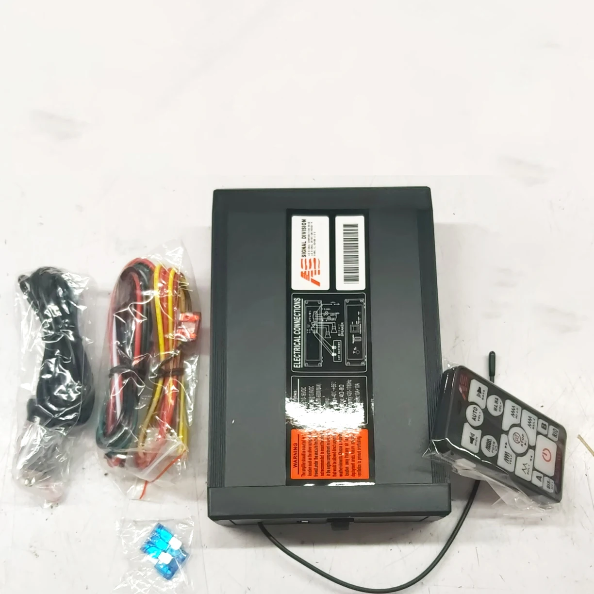 220DB Vehicles Siren 400W Car Accessores 12V Federal Signal Sirena Emergency Sound Auto Fire Engines MP3 Siren