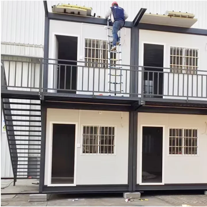 Factory Direct Sales Modular High Quality Living Container House Modern Luxury Office Dormitory For Construction Worksite