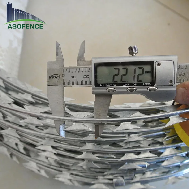Concertina Wire Poland 900mm Coil Thermal BTO-22 Stainless Steel Razor Barbed