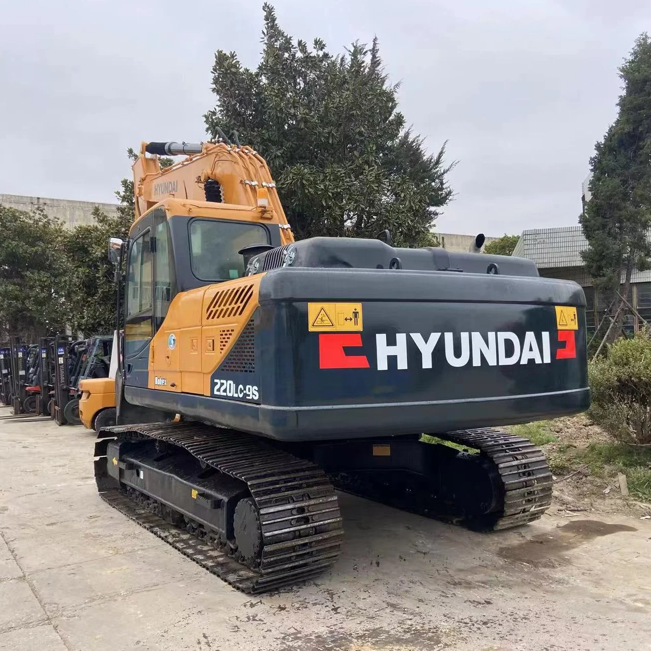 High quality Hyundai 220-9 used excavator, original R220LC-9S 22 ton Crawler Excavator with low hour