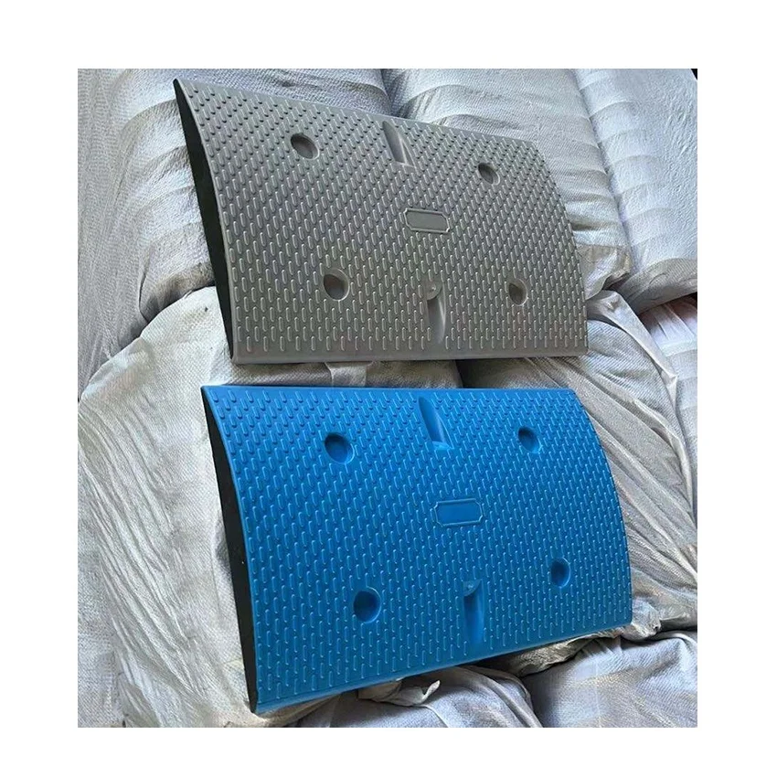 New design colored traffic safety speed bump barrier,speed breaker bump with spikes,corled road plastic rubber speed bumps