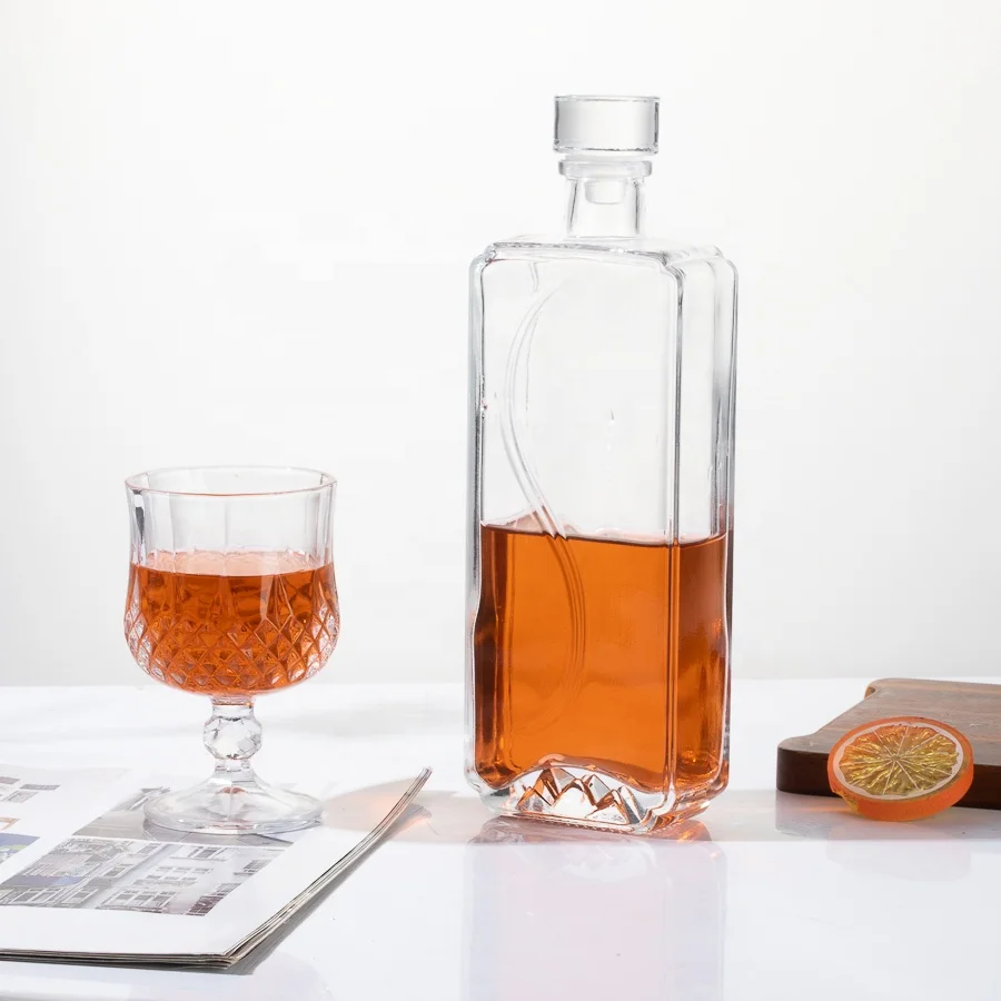 Super Flint 50cl 500ml Flat Square Glass Rum Tequila Bottle Snow Mountain Bottom With Glass Cork For Vodka Whisky Use