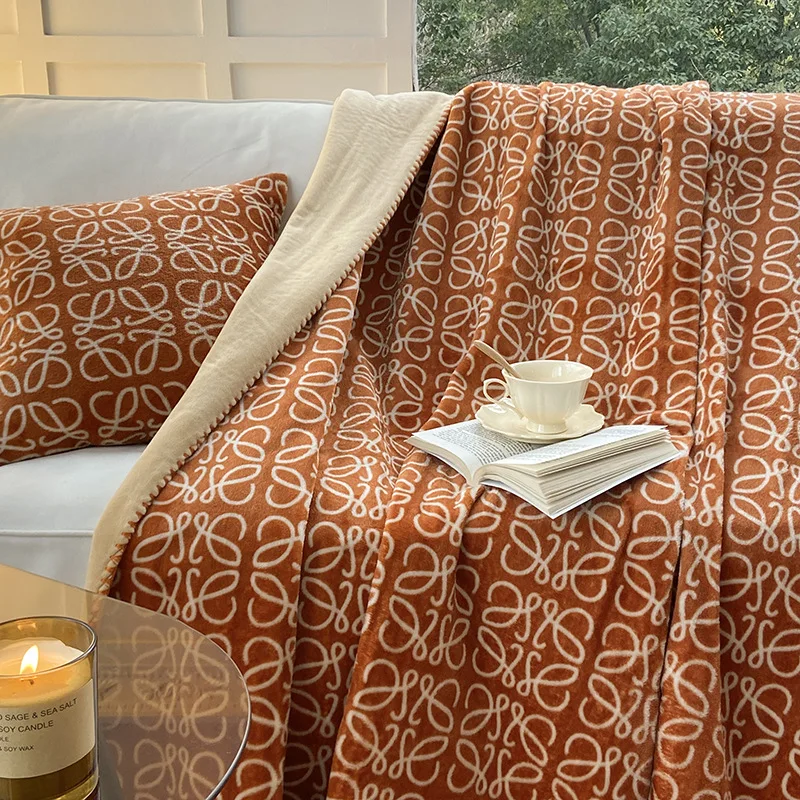 Hangfeng Double Layer Warm Throw Soft 100%Polyester Heavy Casual Plaid Bed Blanket Winter