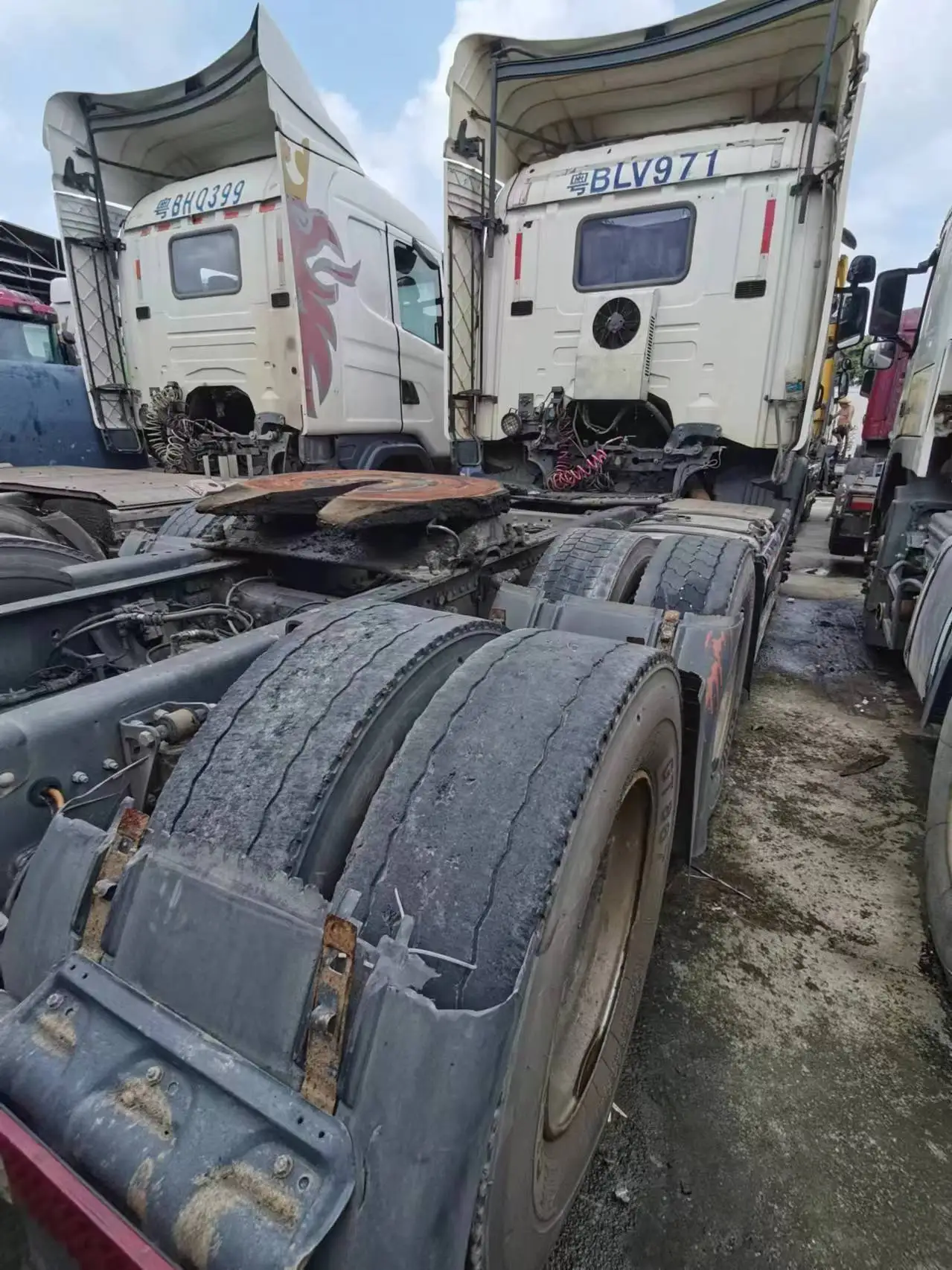 Cheap Price Good Condition 6*2 Wheels Truck G380 Tractor Trucks Used Scania Truck For Sale