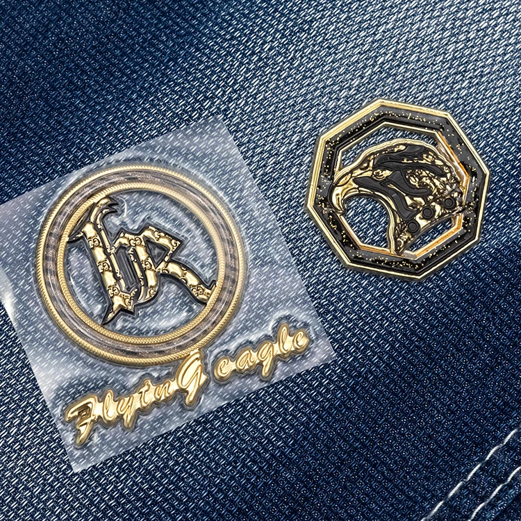 Custom Heat Transfers Logo 3D Clothing Labels Patches Sticker printing Iron On Custom heat transfer vinyl label For Clothes