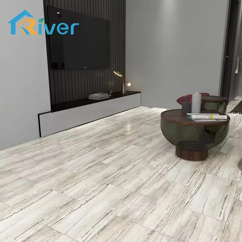 Made-to-Order Plastic Wood Flooring: SPC planks interlocking click lock