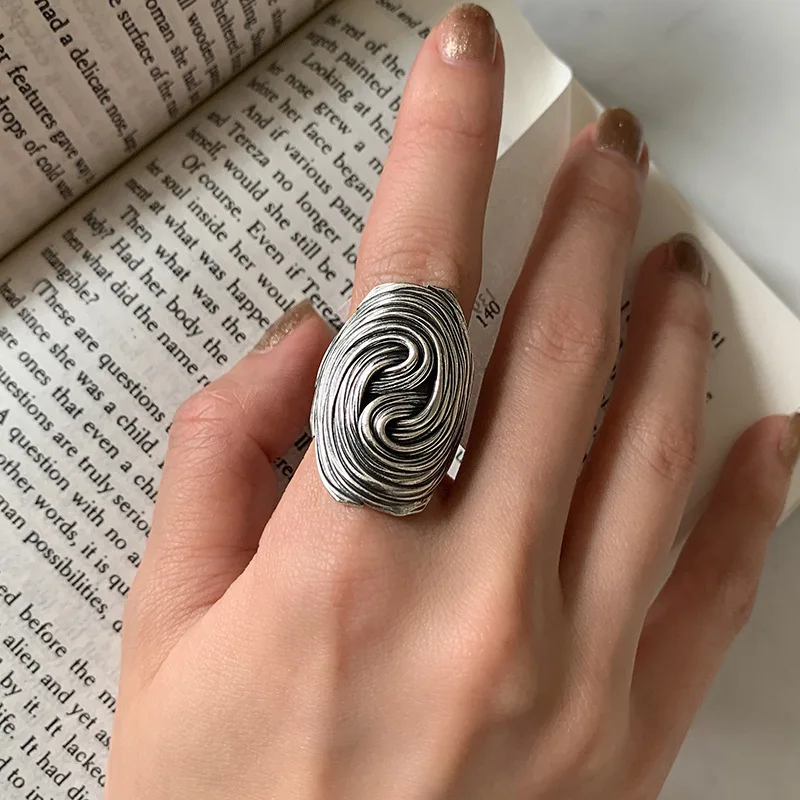 Hot Sales Morning glory national style twisted striped ring female 925 Yintai silver retro light luxury fashion ring