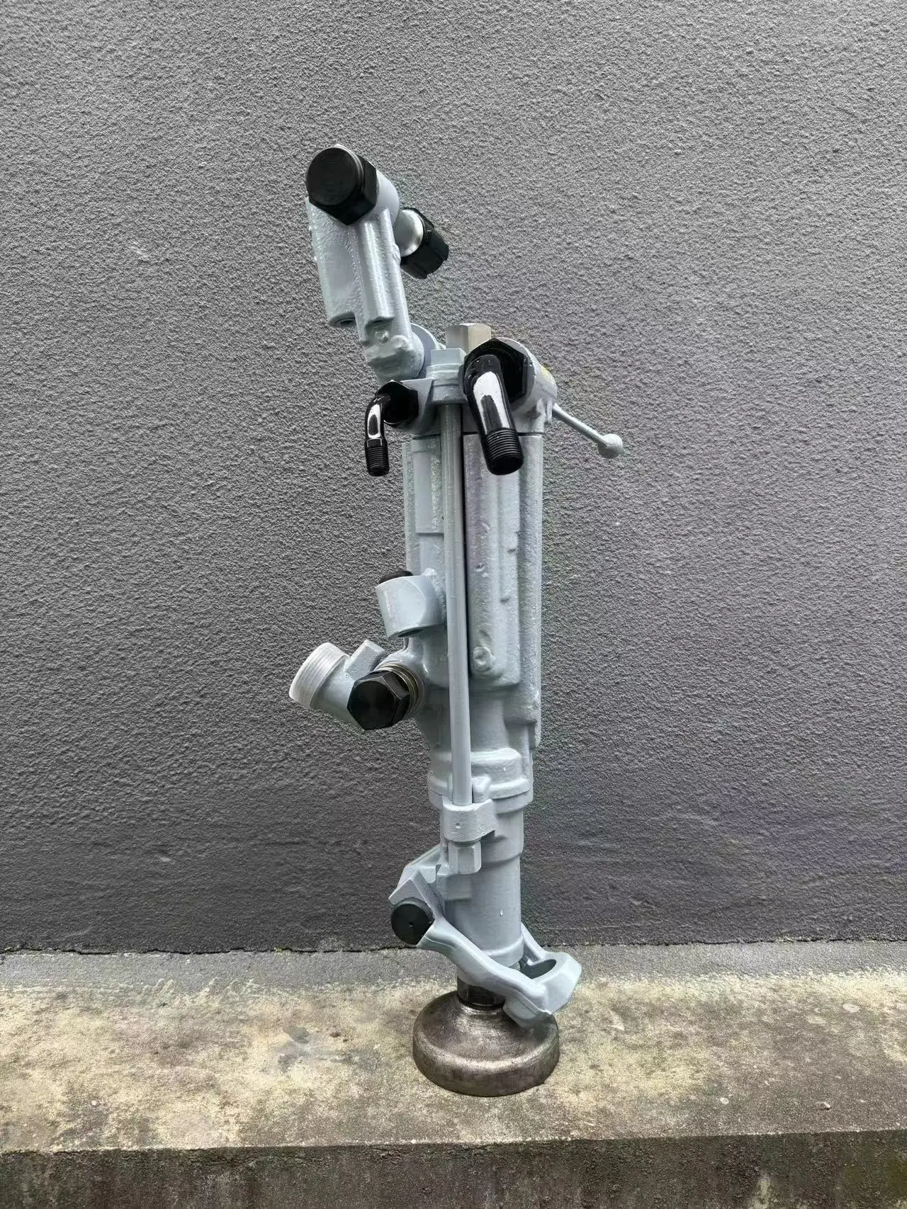 Powerful SECO250 rock drill for mine pusher leg rock drill mining machine pneumatic drill