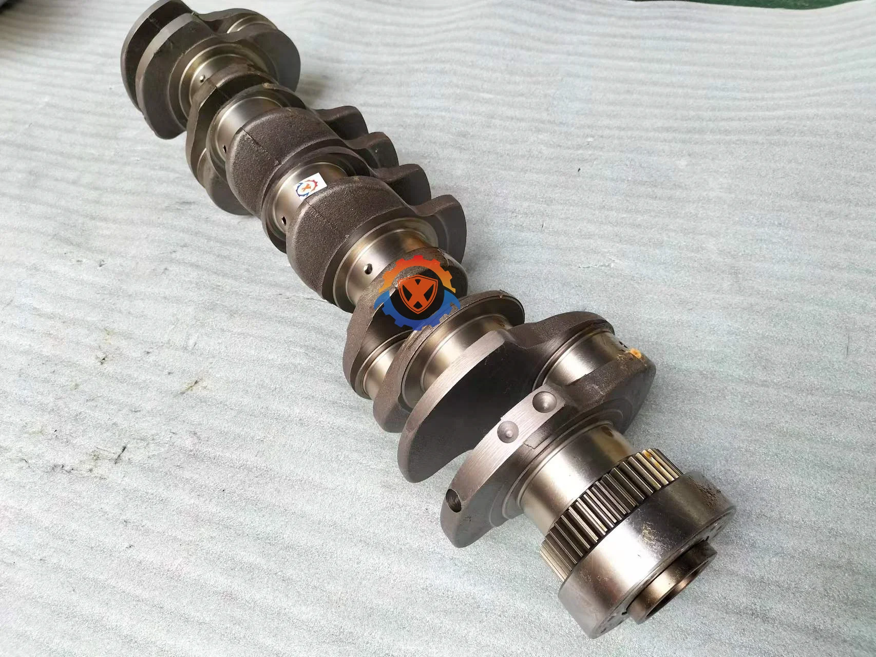EC210B EC210C Excavator Parts D6D D6E Engine Crankshaft VOE21351237 04502707 20799122 04292806 04502637 20486222