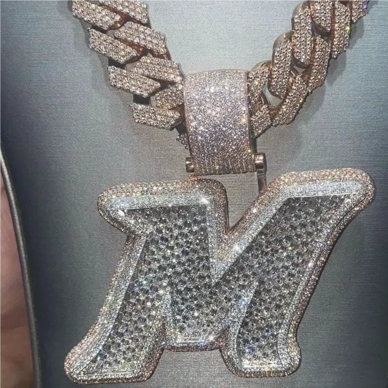 High Quality VVS Moissanite Iced Out Full Diamonds Letter Initial Name M Jewelry Necklace Personalized Custom Pendants