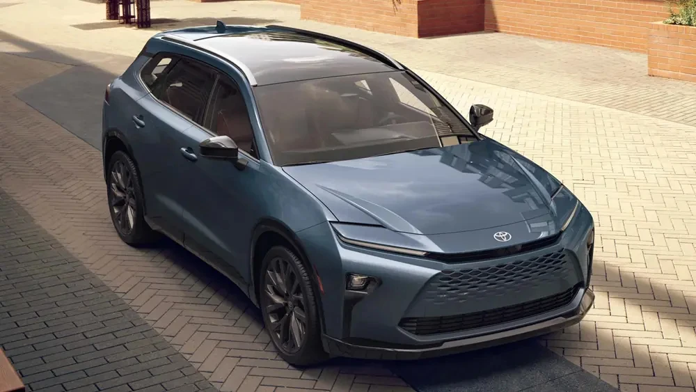 2025 Новое поступление Toyo-ta Crown Signia XLE 2 5-литровый 4-цилиндровый ECVT 5 л 240 гибридная система роскошный гибридный внедорожник