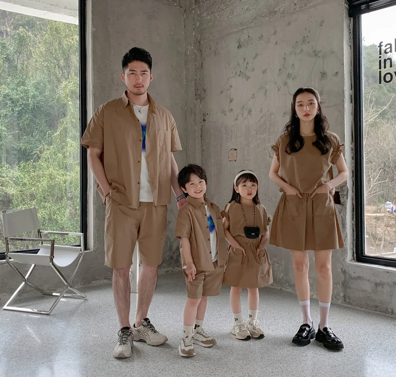 Wholesale Parent-child summer shirt + shorts set senior sense of family matching outfits mom and kids matching clothes