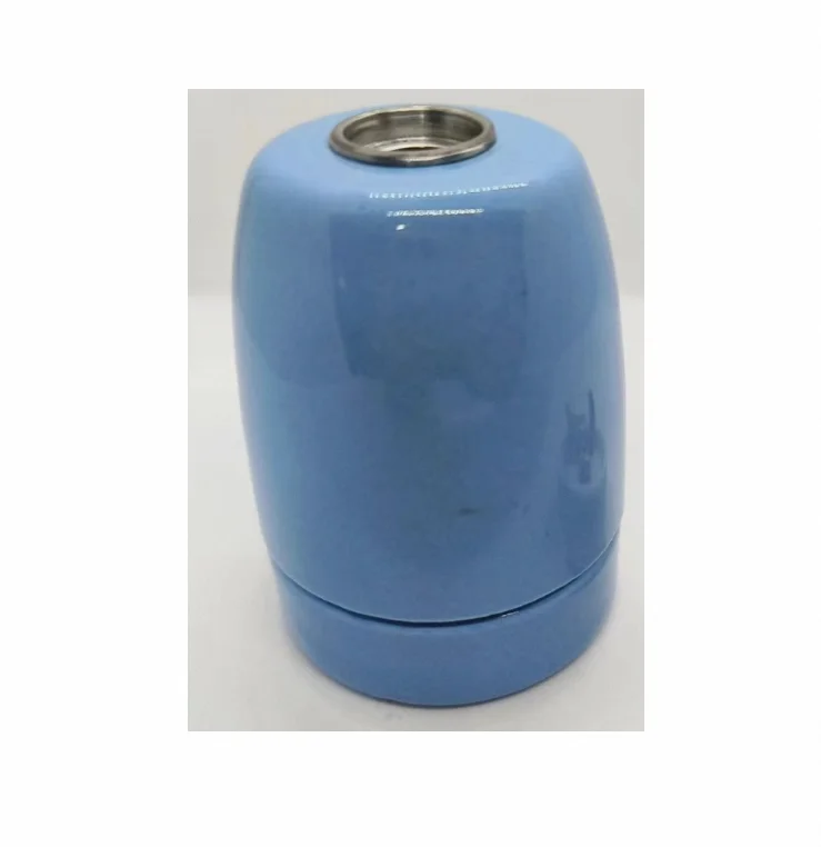 Керамический держатель лампы E14