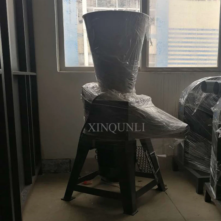 Good quality Capacity 80-100 kg/h foam sponge shredder machine for sofa factory shredded foam wastes