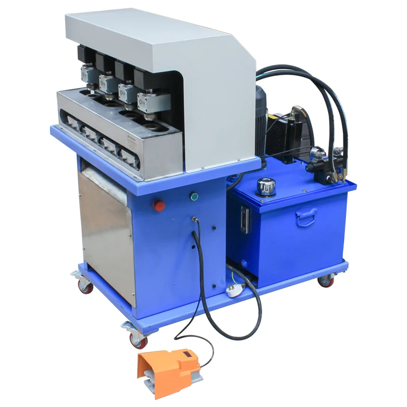 Hydraulic quadruple punching machine for curtain