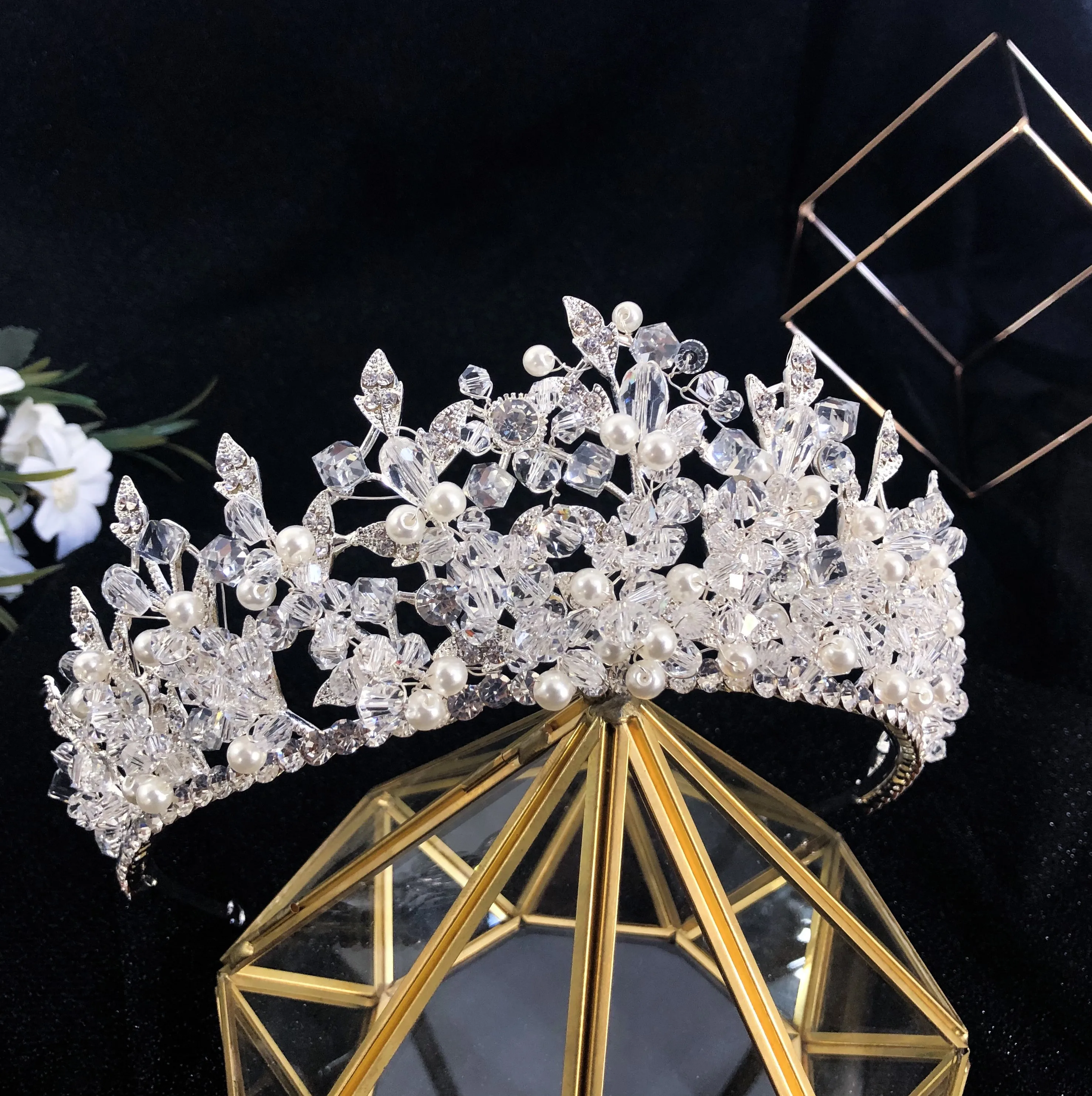 Factory Wholesale new Design Bridal Flower Luxury Tiara Silver Princess Crown Tiara