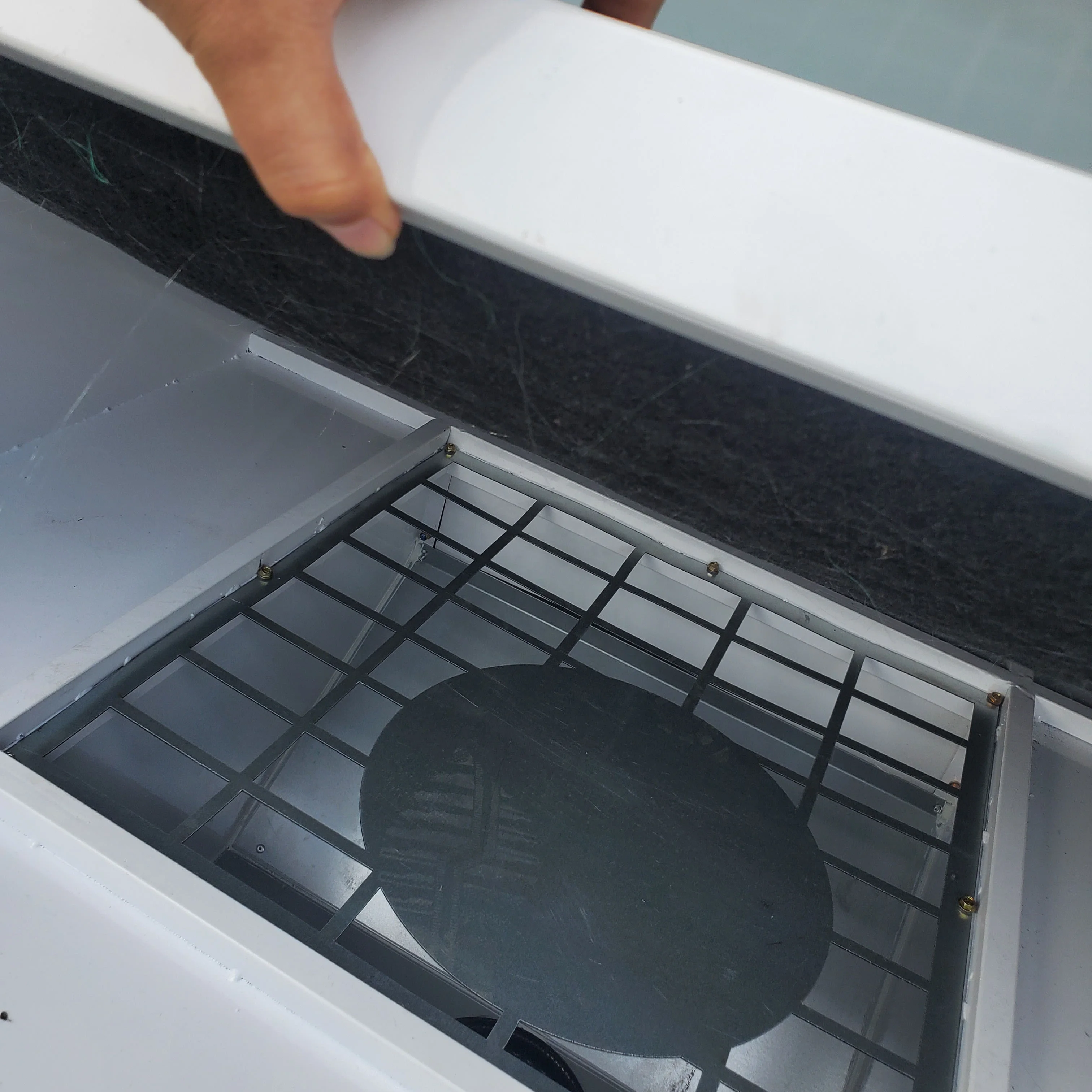 2024 new hot  sell spray booth Factory direct portable paint spray booth small spray booth paint cabinet