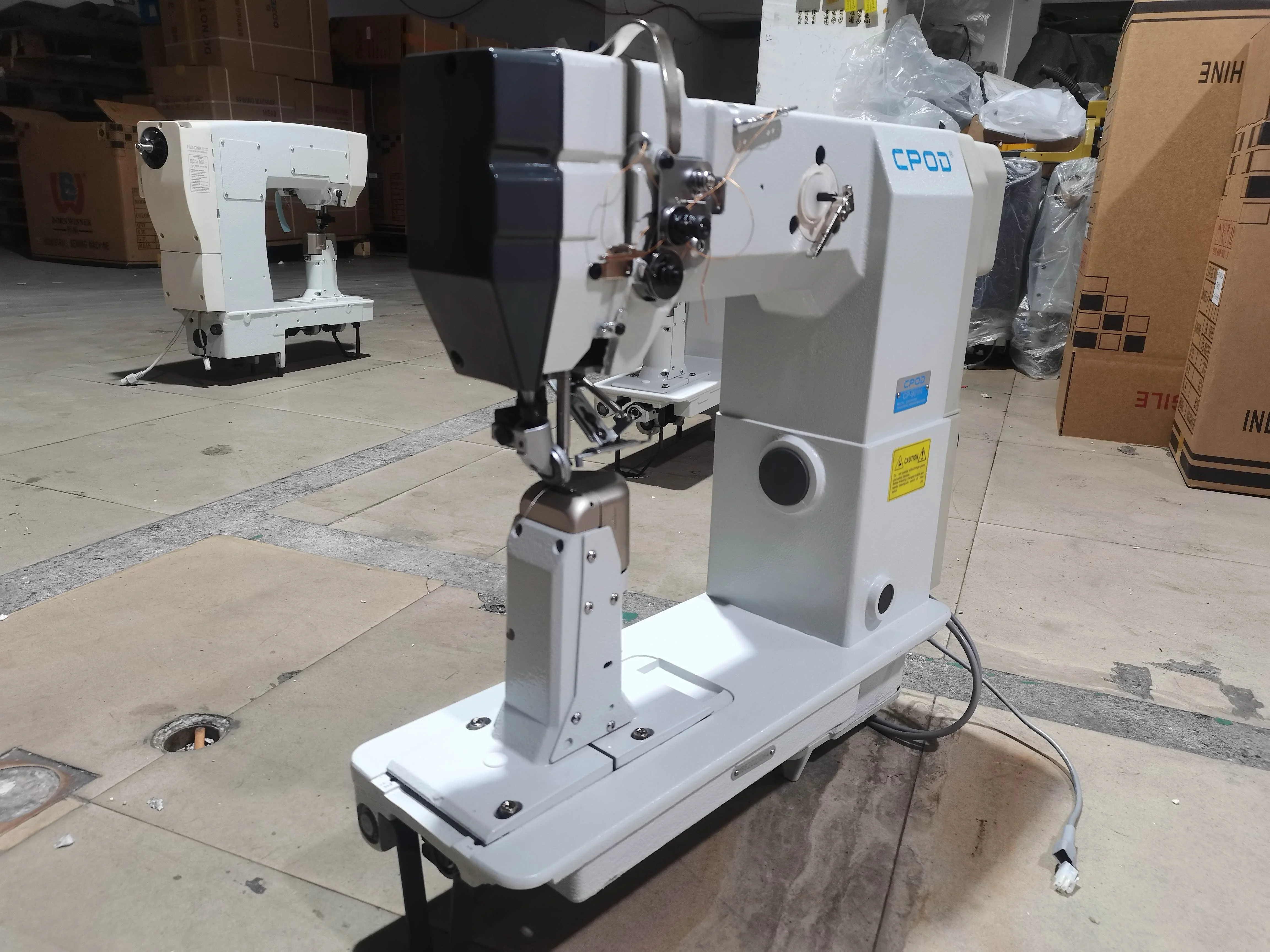QK-901H single needle direct drive roller post bed industrial lock stitch pillar sewing machine