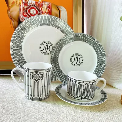 Best Selling 5 Piece Nordic Luxury Black Line Dining Room Set Ceramic Plate with Gift Box