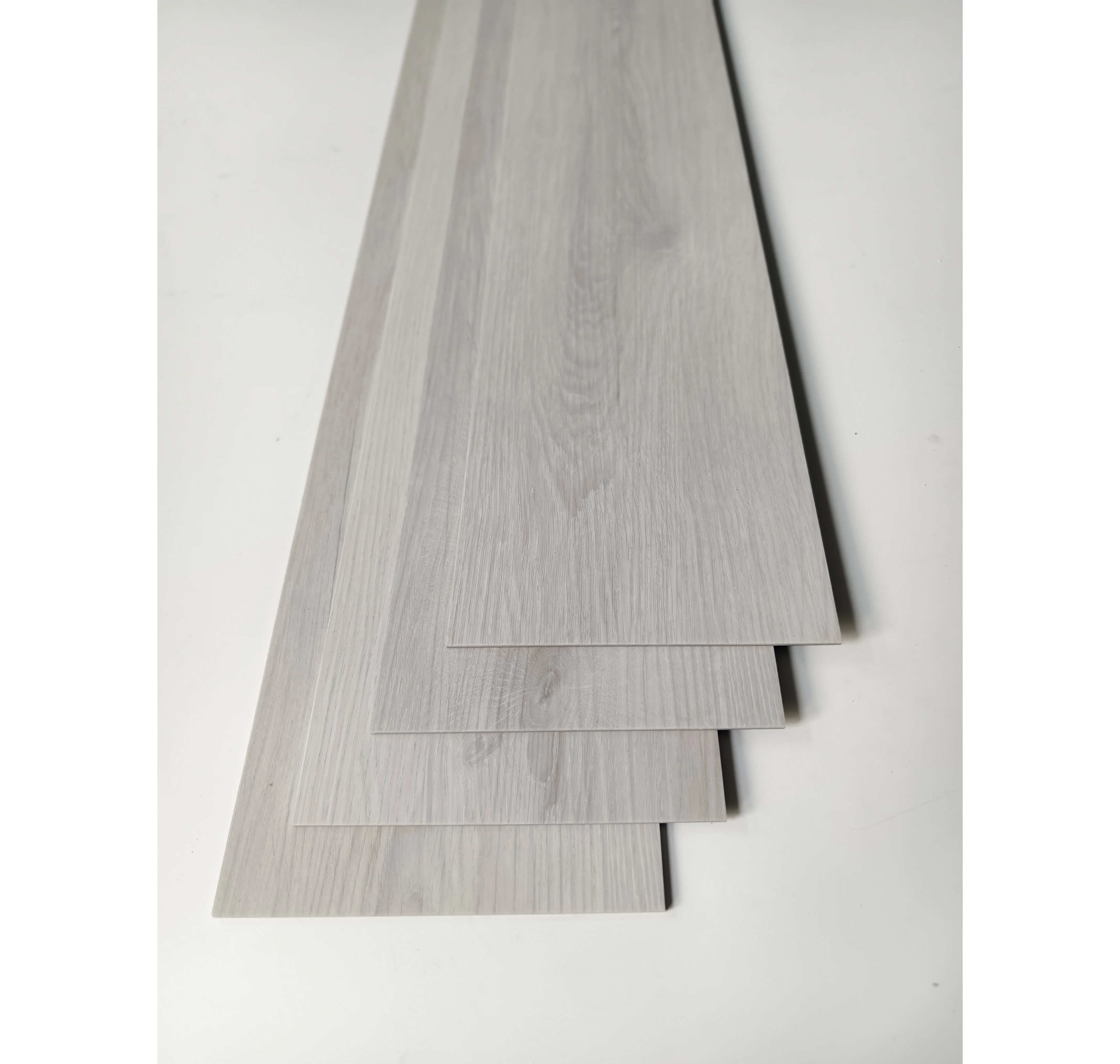 Professionally Certified Rohs Compliant No Wax Finish Pvc Floor For Veterinary Clinics