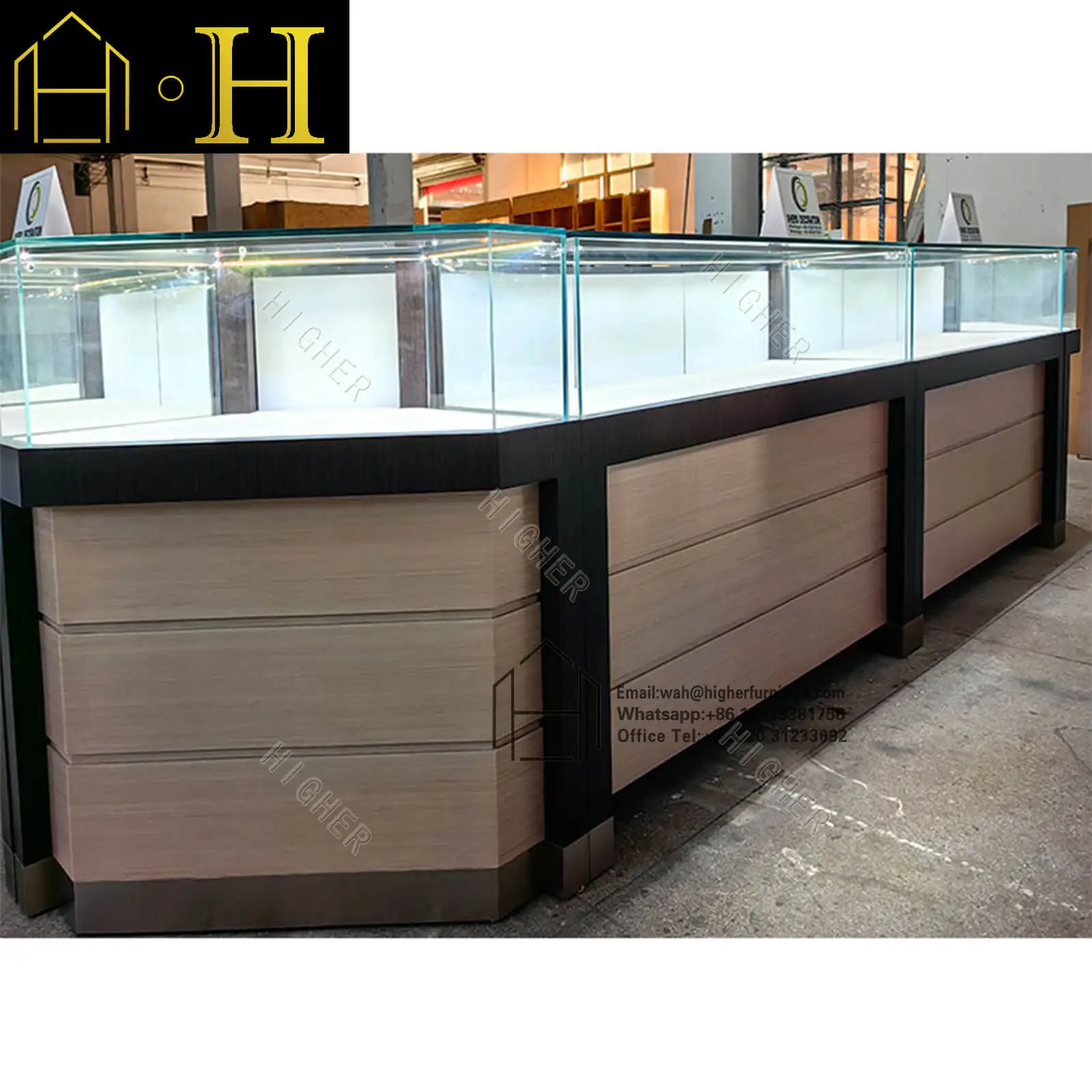 High End Jewelry Display Showcase Design Jewelry Store Furniture Round Glass Display Cabinet Customization