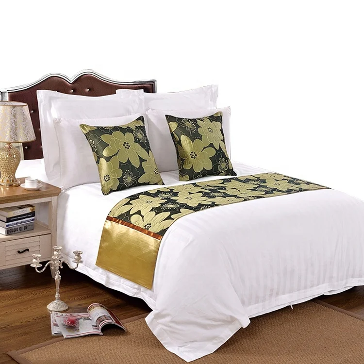 Guangzhou White Cotton Hotel Bedsheets 3cm Stripe bedding set 5 star luxury hotel bed linen