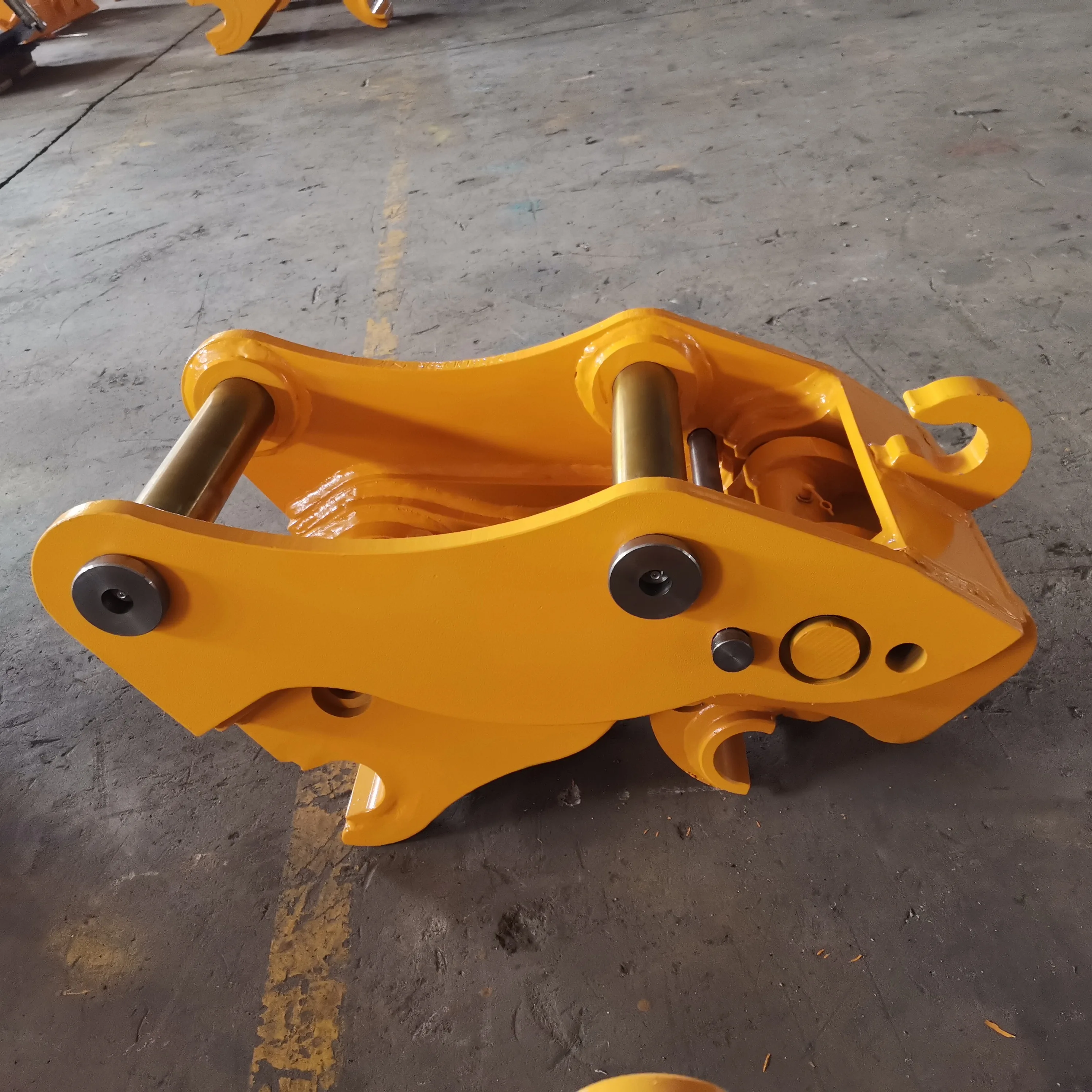 Hot Sale DHG--Mini, Mini Excavator Attachment Excavator Quick Coupler Manual Mechanical Quick Hitch