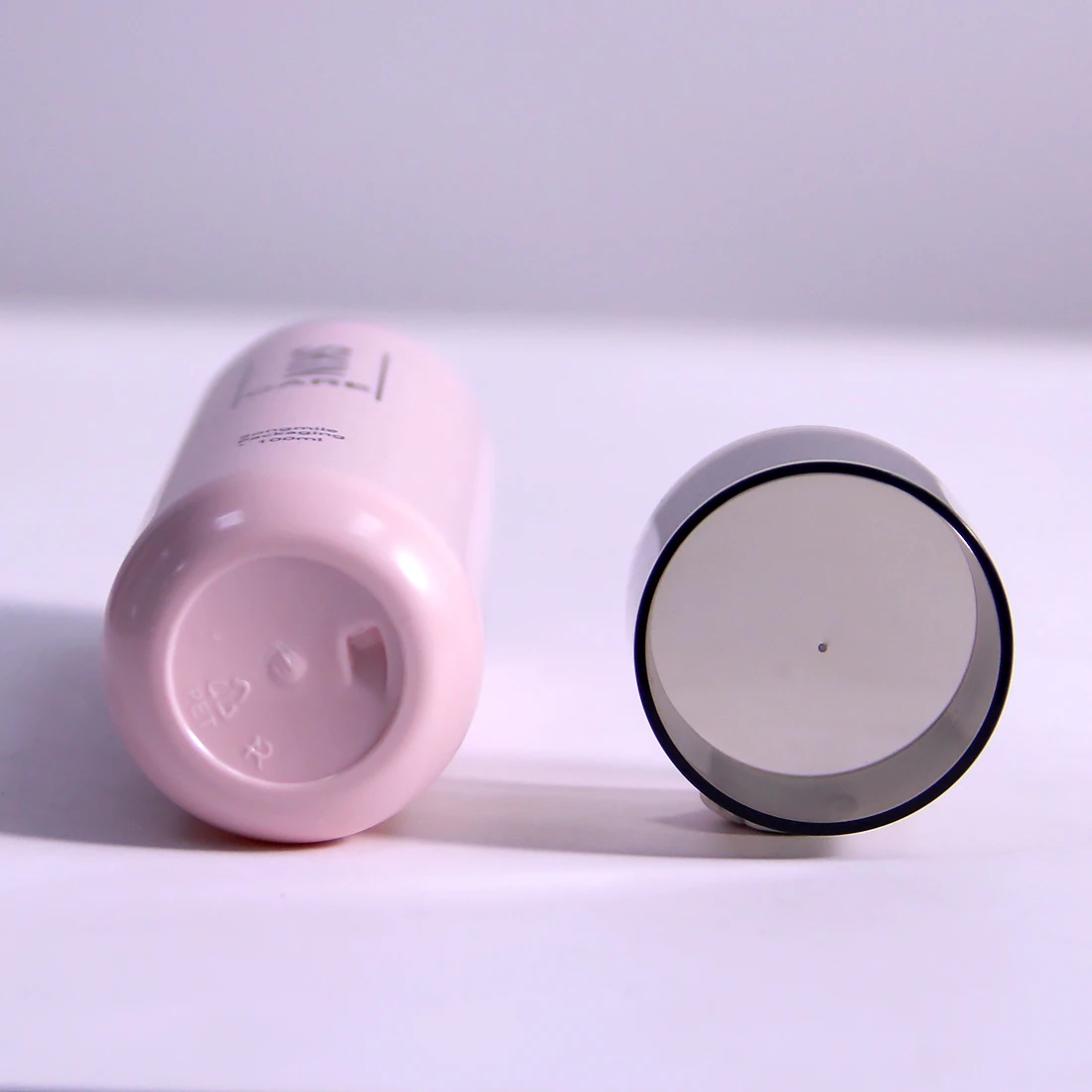 New hot sale 50ml 80ml 100ml  luxury skincare packaging face creams and serums airless cream pump bottle for lotion cosmetic