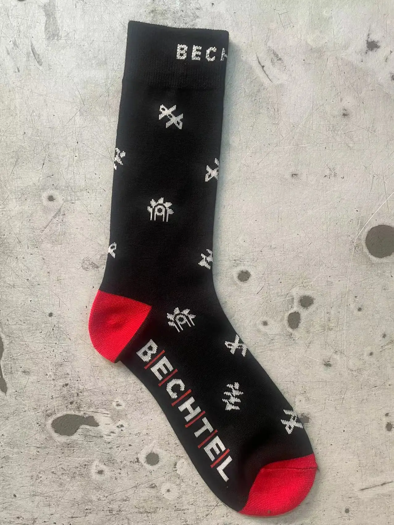 High quality crew designer cotton ankle women logo unisex compression sports grip custom socks & hosiery