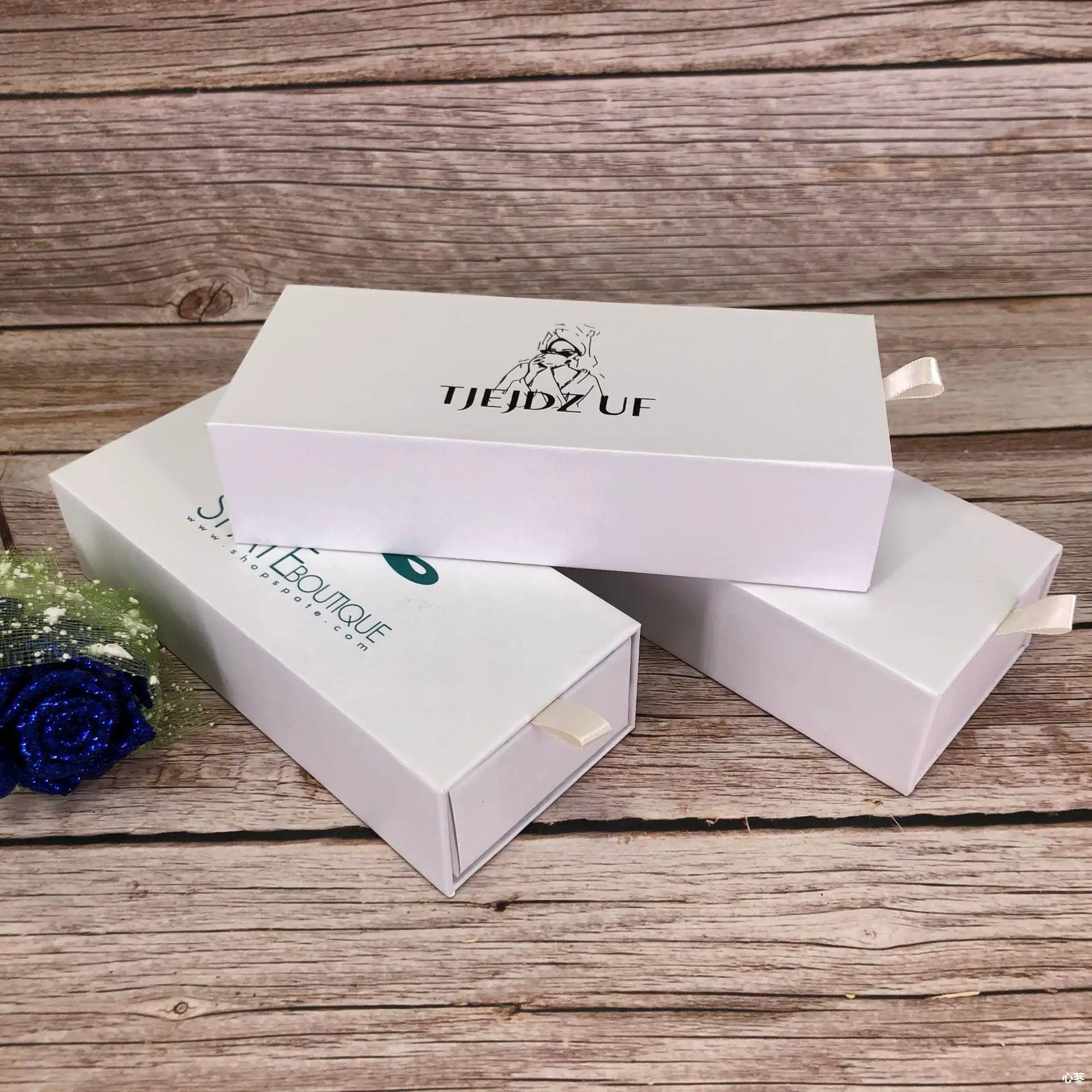 2022 Luxury custom logo printed slide drawer paper large sunglasses case eyeglasses box sunglasses packaging