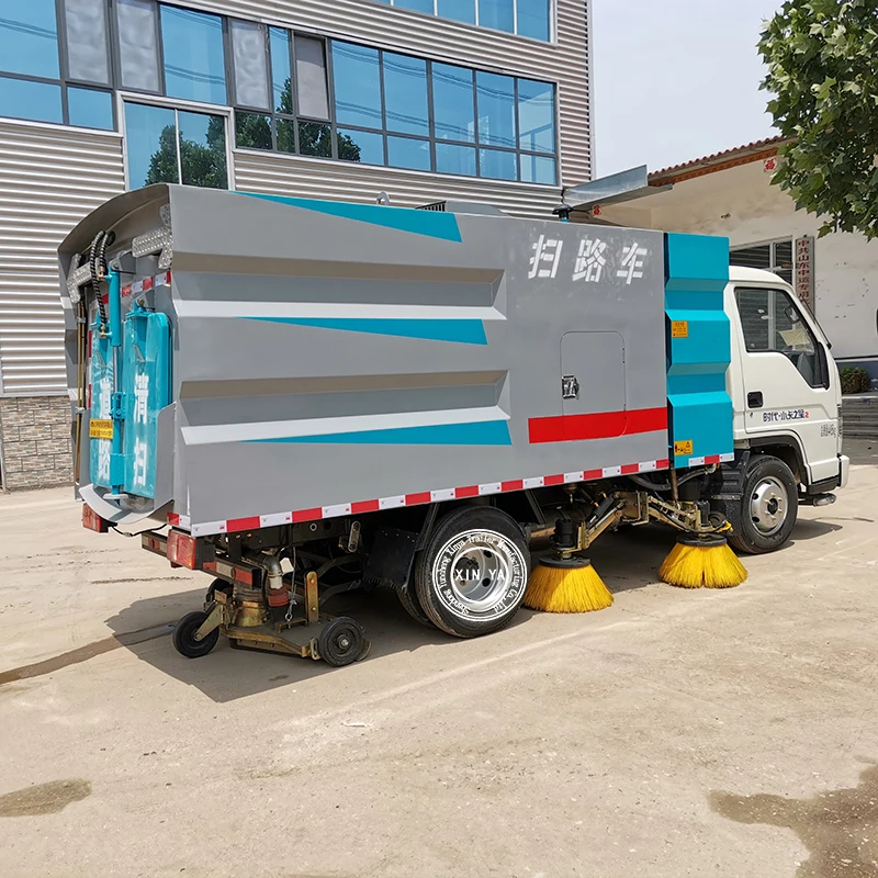 Уборочная машина Dongfeng для мойки и Подметания Дорог на 10 тонн Вакуумная уборочная дорожного покрытия продажи
