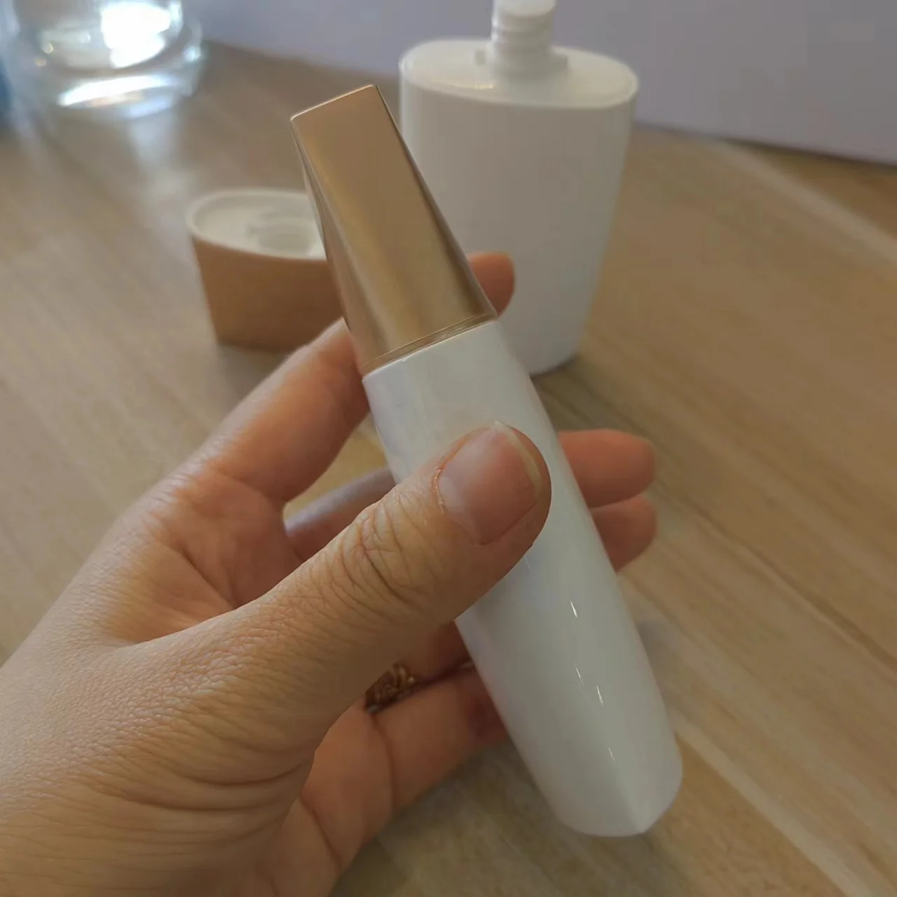 60ml 2oz HDPE and EVOH sunscreen bottle for plastic BB cream cosmetic bottle packaging