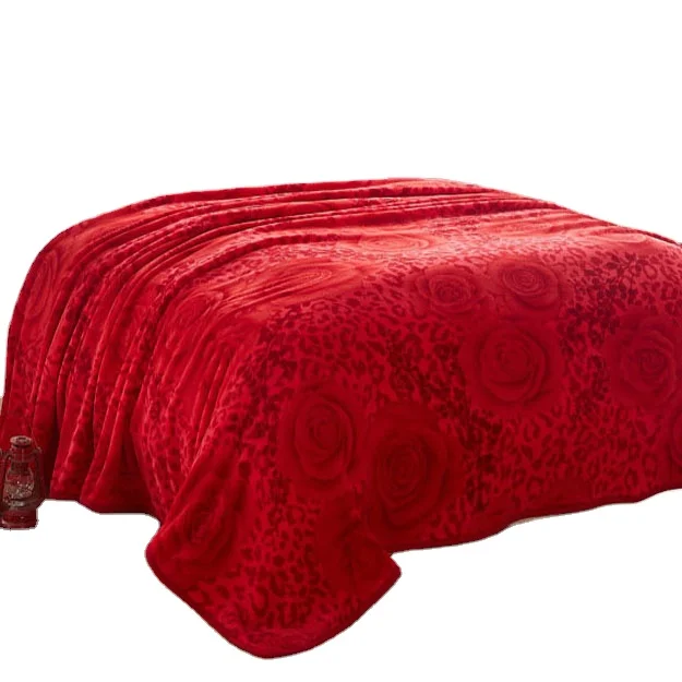 2021 hot sale  super soft  high quality 100 polyester plush mink fabrics flannel blanket