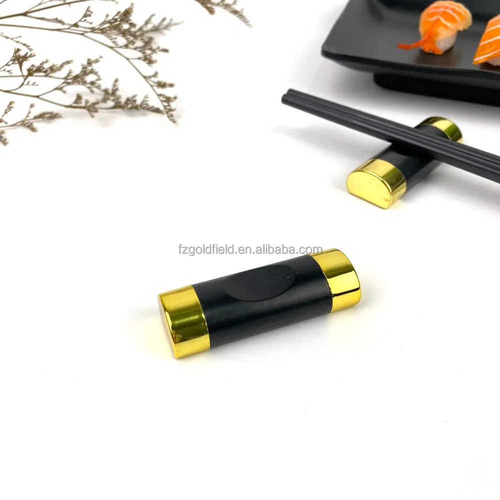 Dishwasher safe Wholesale Reusable 5prs  Black PPS Chopsticks   Chinese Dragon Pattern  Set With 5pcs Melamine  holder